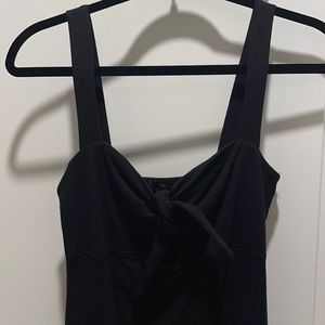 Black bodycon dress